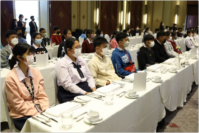 325537286_5915408421839051_5793252121524165923_n