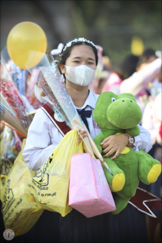 LINE_ALBUM_รับใบประกาศนียบัตร_230225_231