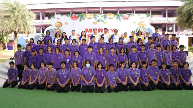 LINE_ALBUM_มอบทุนการศึกษา_241229_3