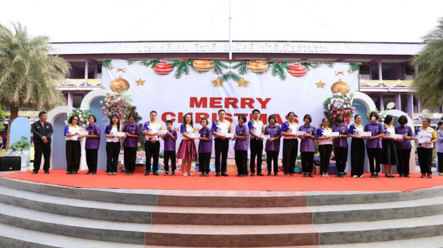 LINE_ALBUM_มอบทุนการศึกษา_241229_44